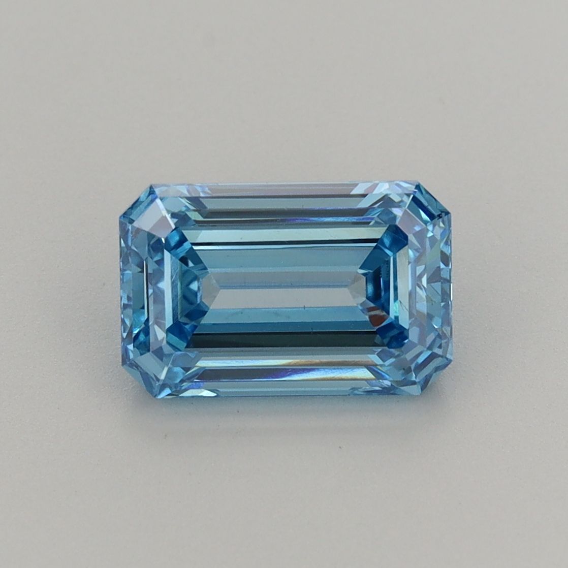 2.06 ct. emerald Lab Grown Diamond front image