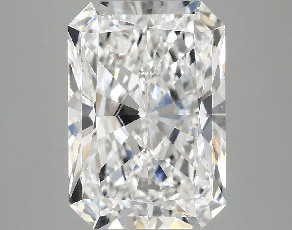 4.08 ct. radiant Lab Grown Diamond front image