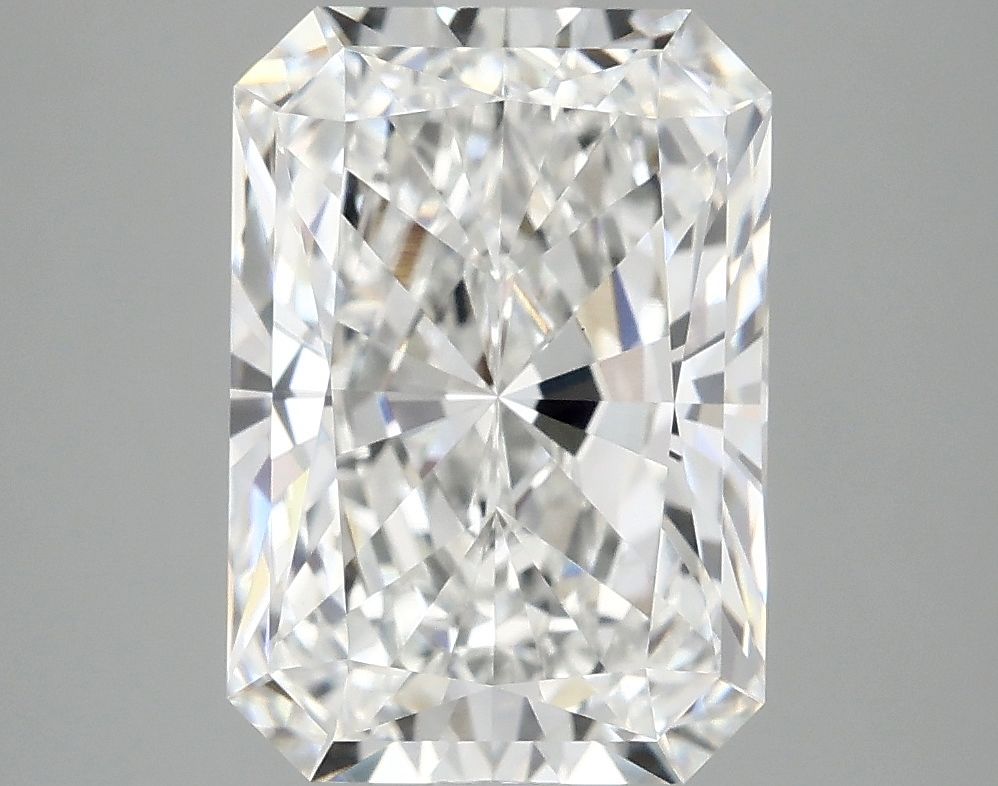 4.19 ct. radiant Lab Grown Diamond front image
