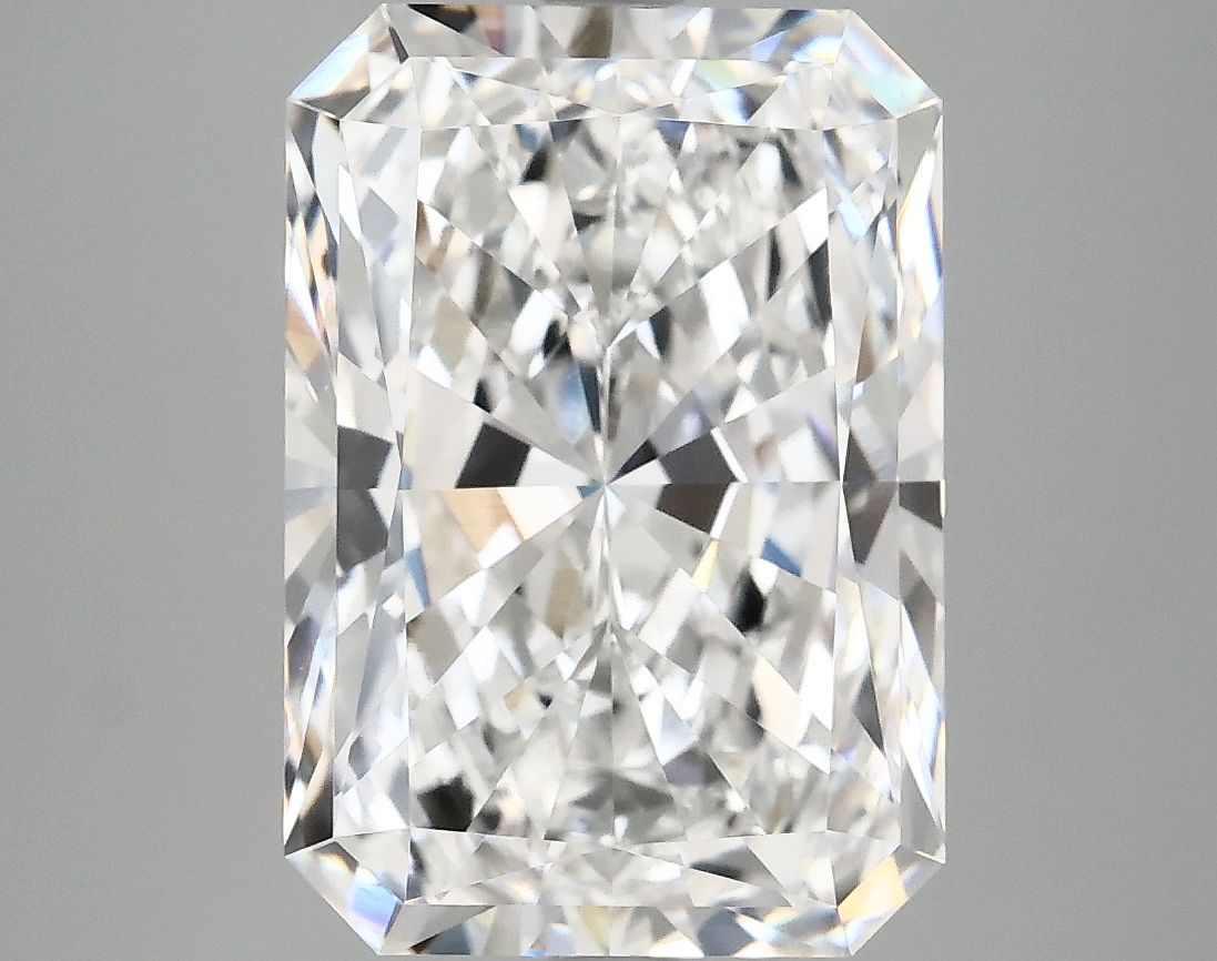 4.83 ct. radiant Lab Grown Diamond front image