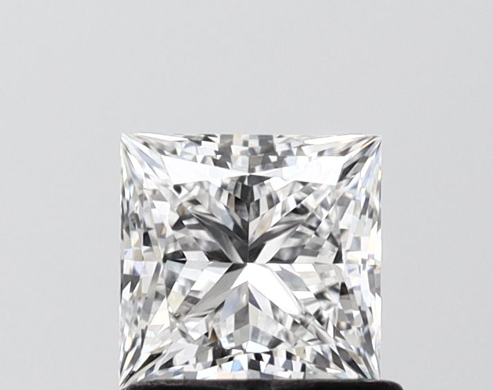 1.05 ct. princess Lab Grown Diamond front image