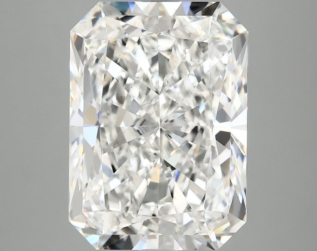 5.02 ct. radiant Lab Grown Diamond front image