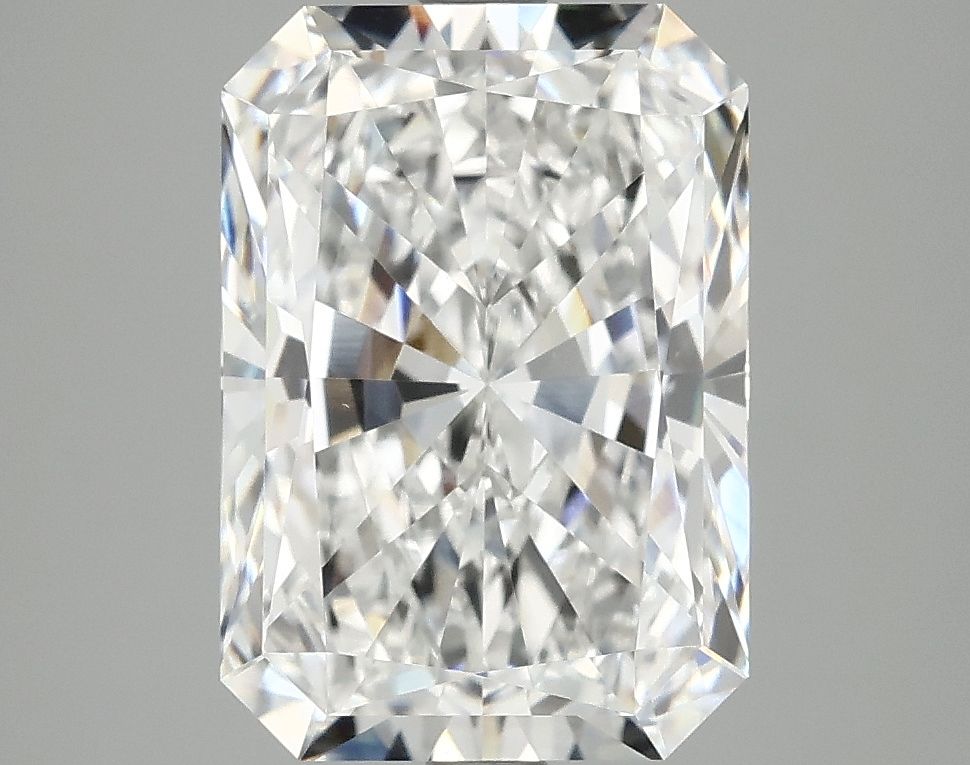 4.14 ct. radiant Lab Grown Diamond front image