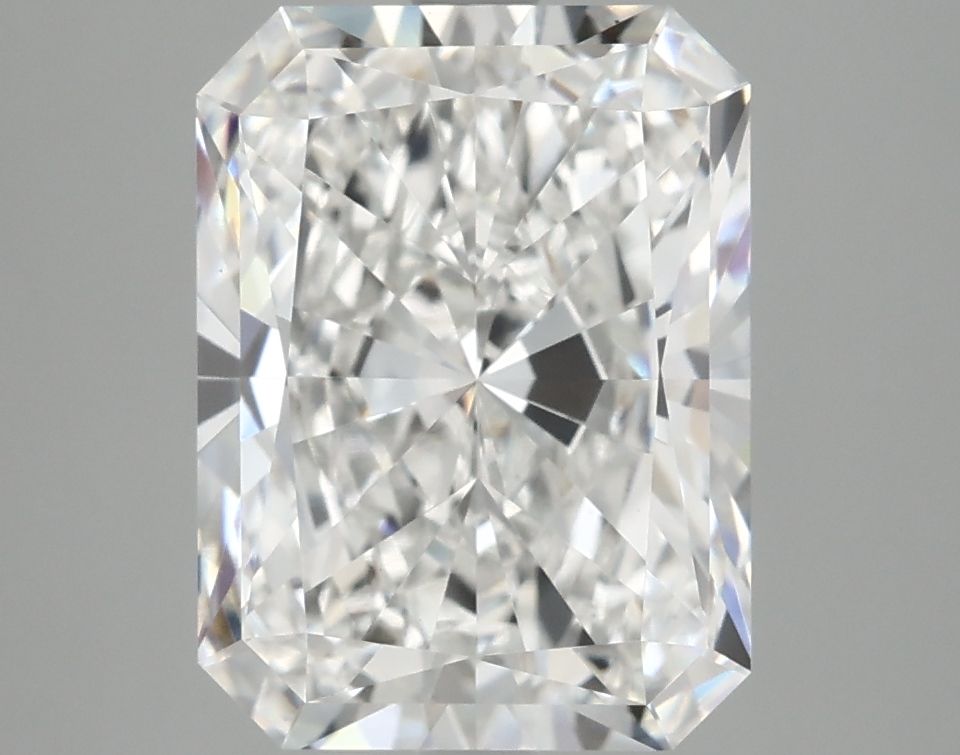 4.24 ct. radiant Lab Grown Diamond front image