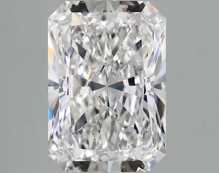 2.59 ct. radiant Lab Grown Diamond front image