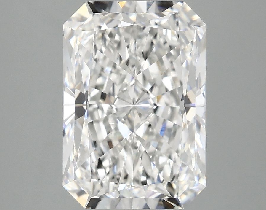 3.08 ct. radiant Lab Grown Diamond front image