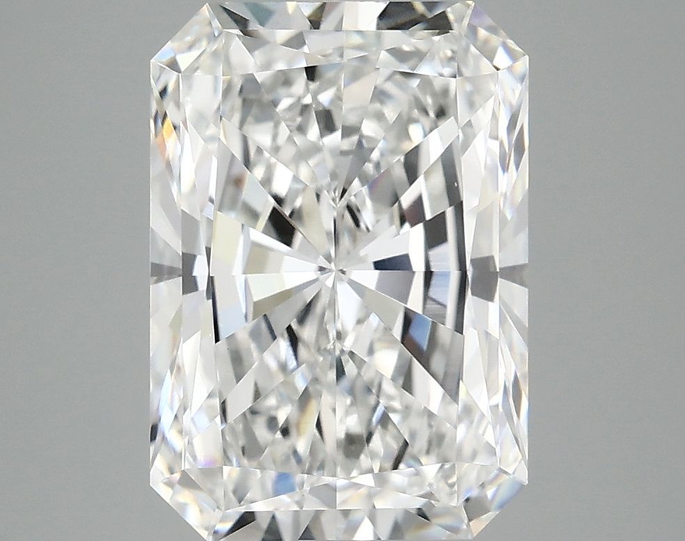 4.07 ct. radiant Lab Grown Diamond front image