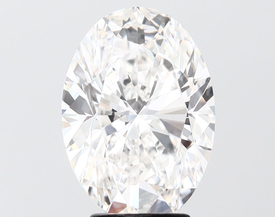 4.52 ct. oval Lab Grown Diamond front image