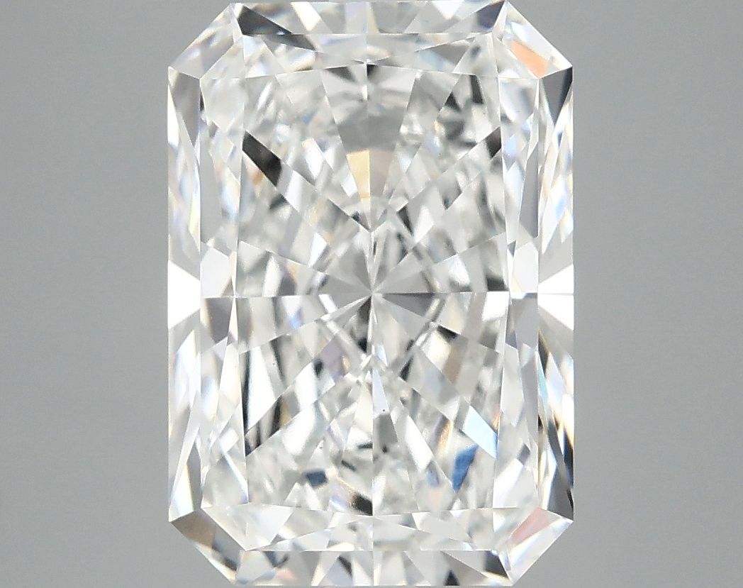 5.10 ct. radiant Lab Grown Diamond front image