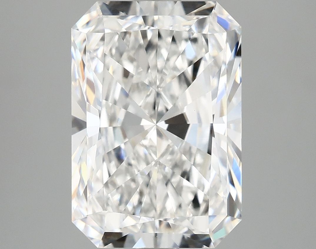 4.14 ct. radiant Lab Grown Diamond front image