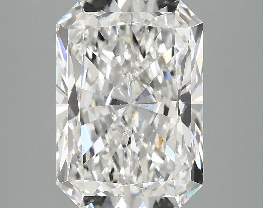3.06 ct. radiant Lab Grown Diamond front image