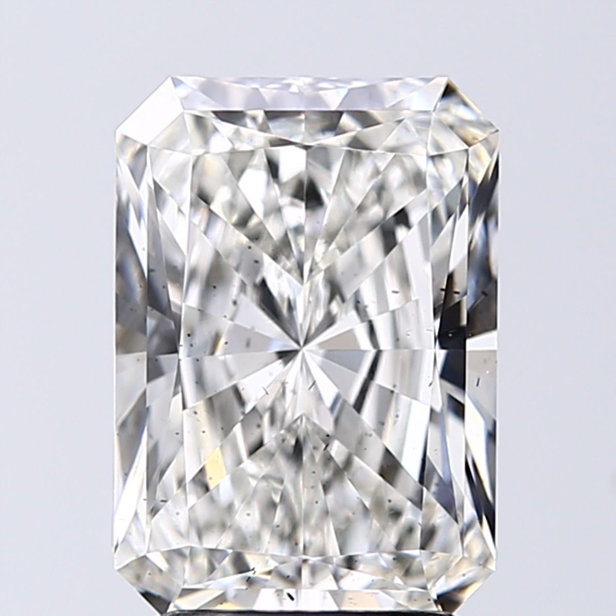 2.80 ct. radiant Lab Grown Diamond front image