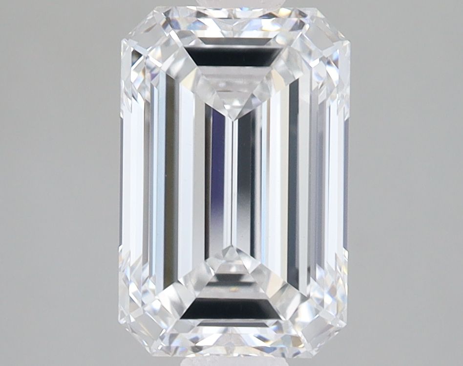 2.76 ct. emerald Lab Grown Diamond front image