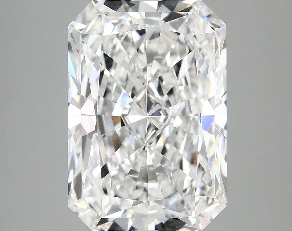 4.10 ct. radiant Lab Grown Diamond front image