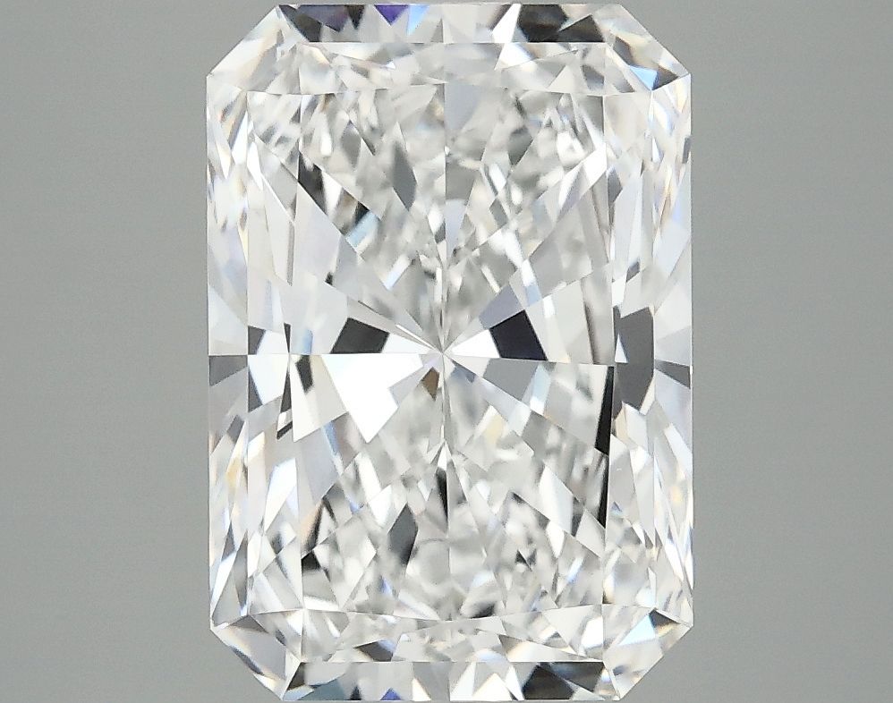 3.93 ct. radiant Lab Grown Diamond front image