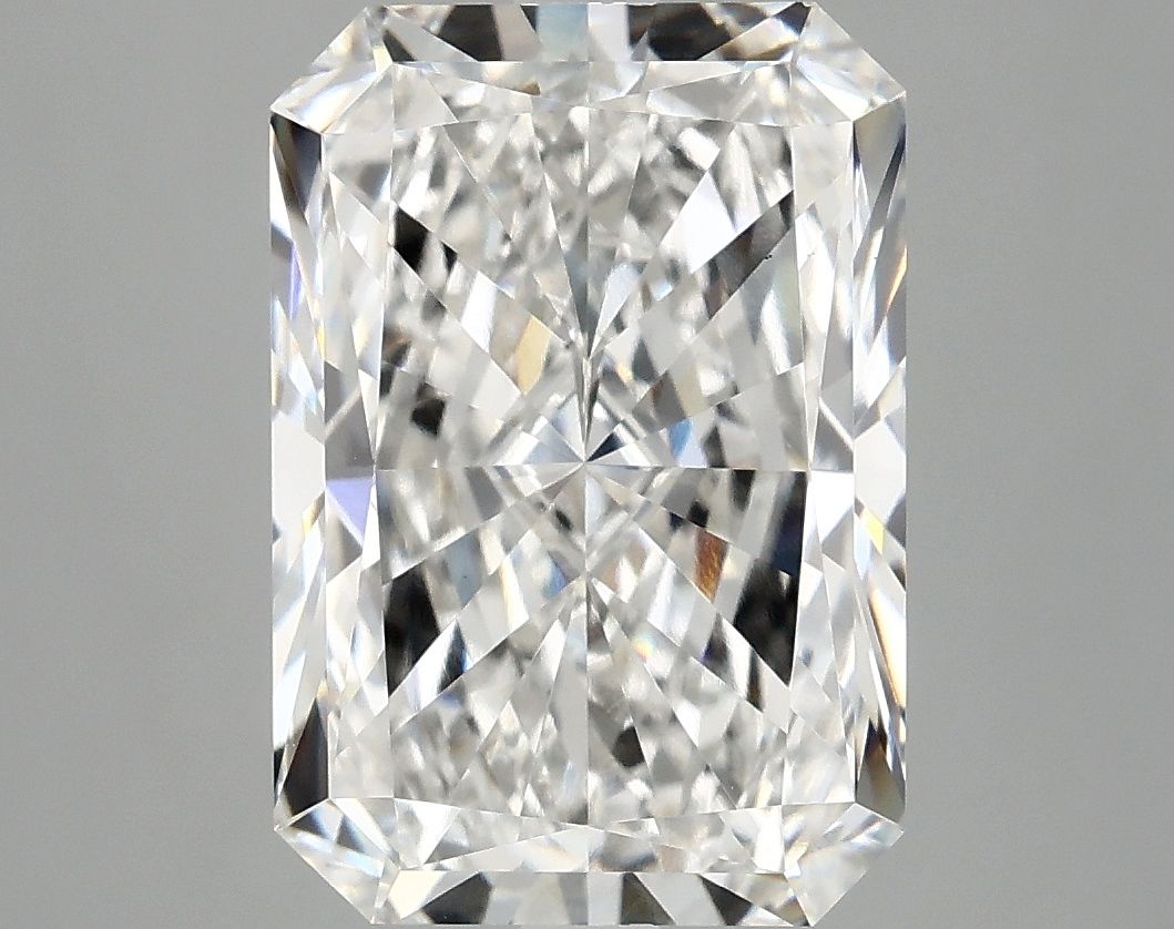 5.00 ct. radiant Lab Grown Diamond front image
