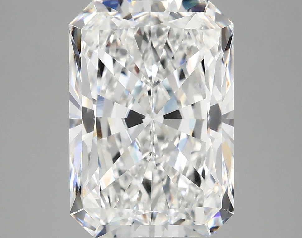 4.04 ct. radiant Lab Grown Diamond front image