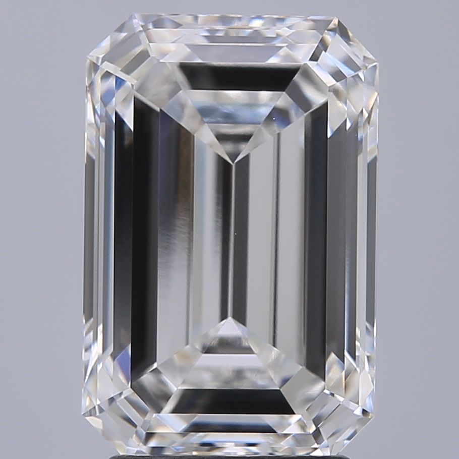 3.03 ct. emerald Lab Grown Diamond front image