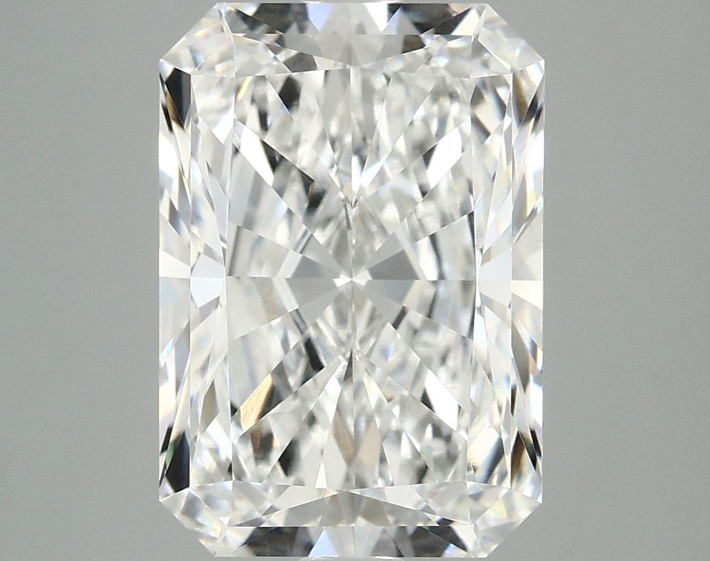 4.97 ct. radiant Lab Grown Diamond front image