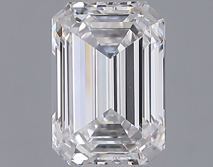 1.56 ct. emerald Lab Grown Diamond front image