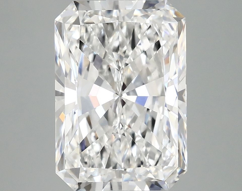 3.93 ct. radiant Lab Grown Diamond front image