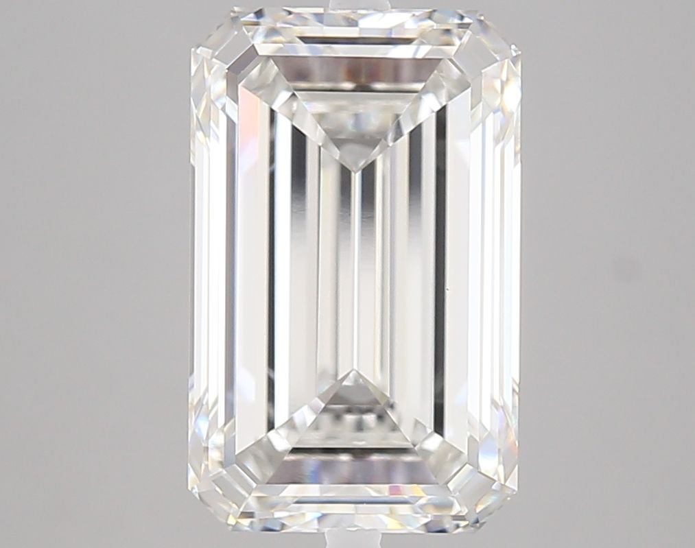 5.00 ct. emerald Lab Grown Diamond front image