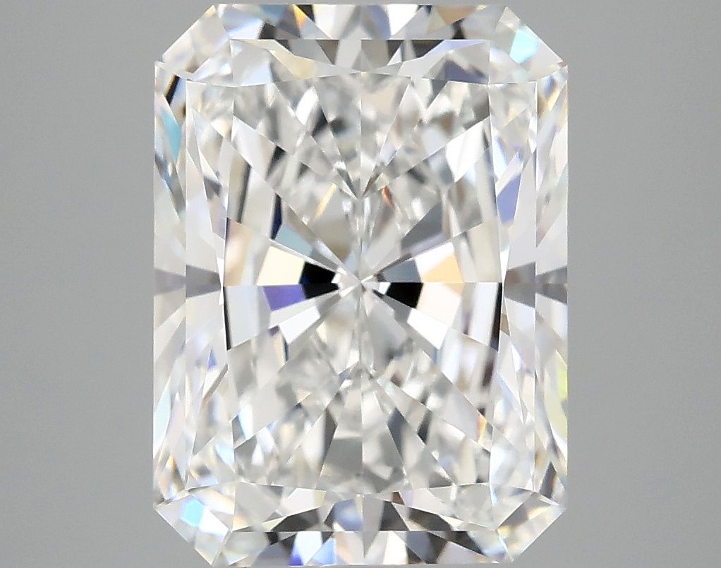 4.96 ct. radiant Lab Grown Diamond front image