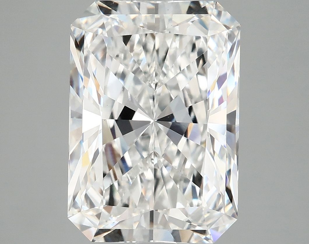 4.95 ct. radiant Lab Grown Diamond front image