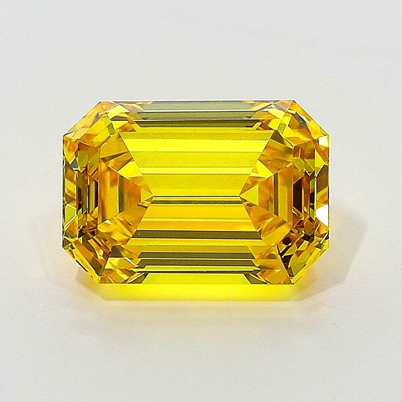 1.05 ct Emerald diamond
