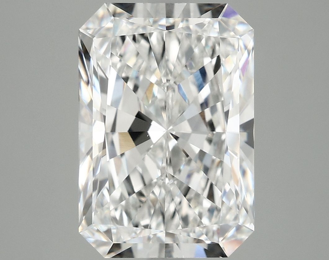 4.97 ct. radiant Lab Grown Diamond front image