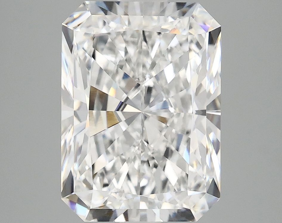 4.02 ct. radiant Lab Grown Diamond front image