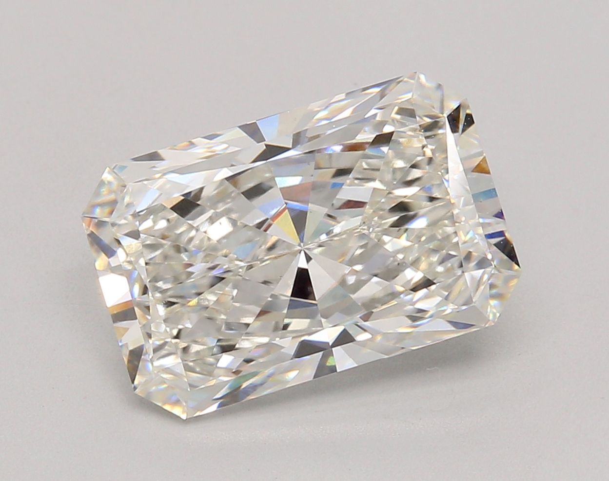 4.55 ct. radiant Lab Grown Diamond front image