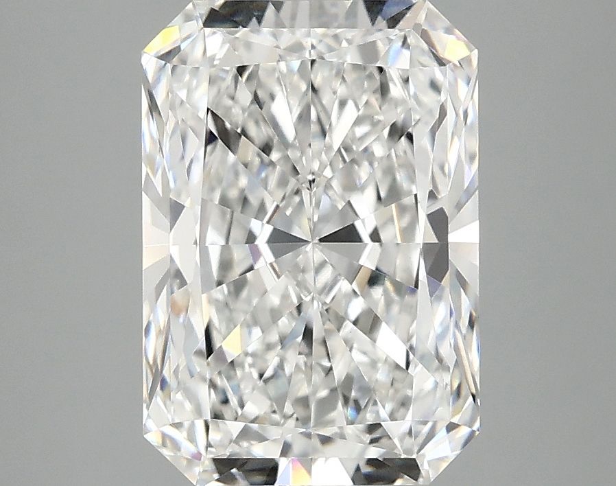 3.08 ct. radiant Lab Grown Diamond front image