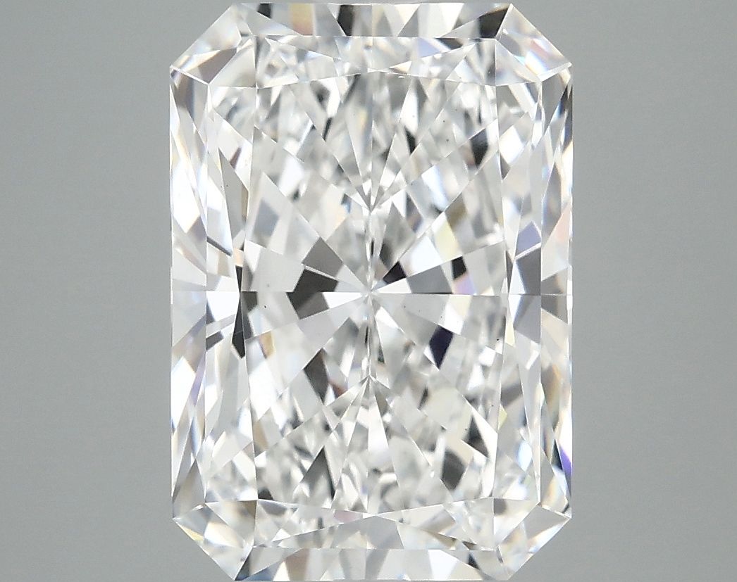 5.09 ct. radiant Lab Grown Diamond front image