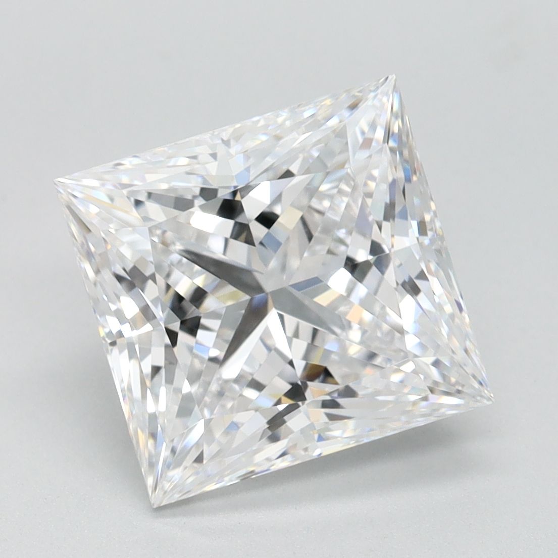 3.08 ct. princess Lab Grown Diamond front image