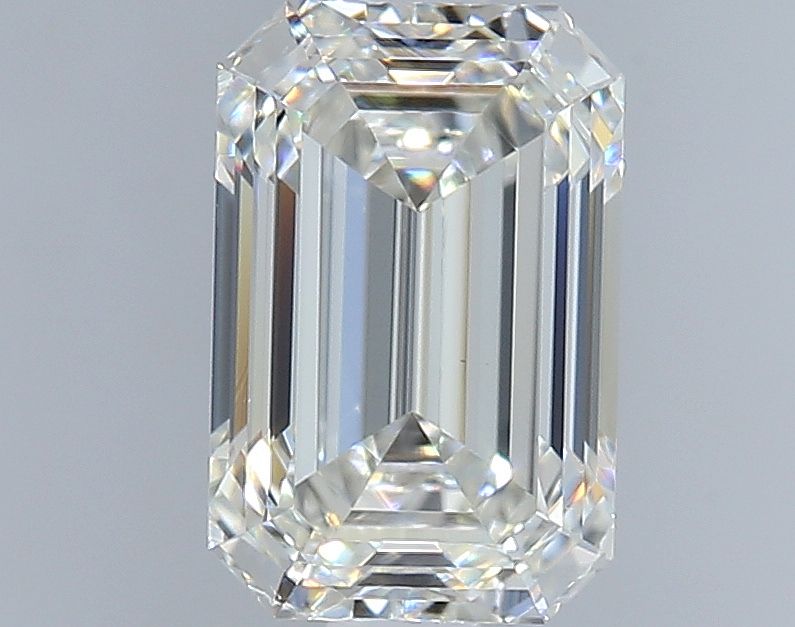 1.01 ct Emerald diamond