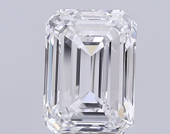 4.52 ct. emerald Lab Grown Diamond front image
