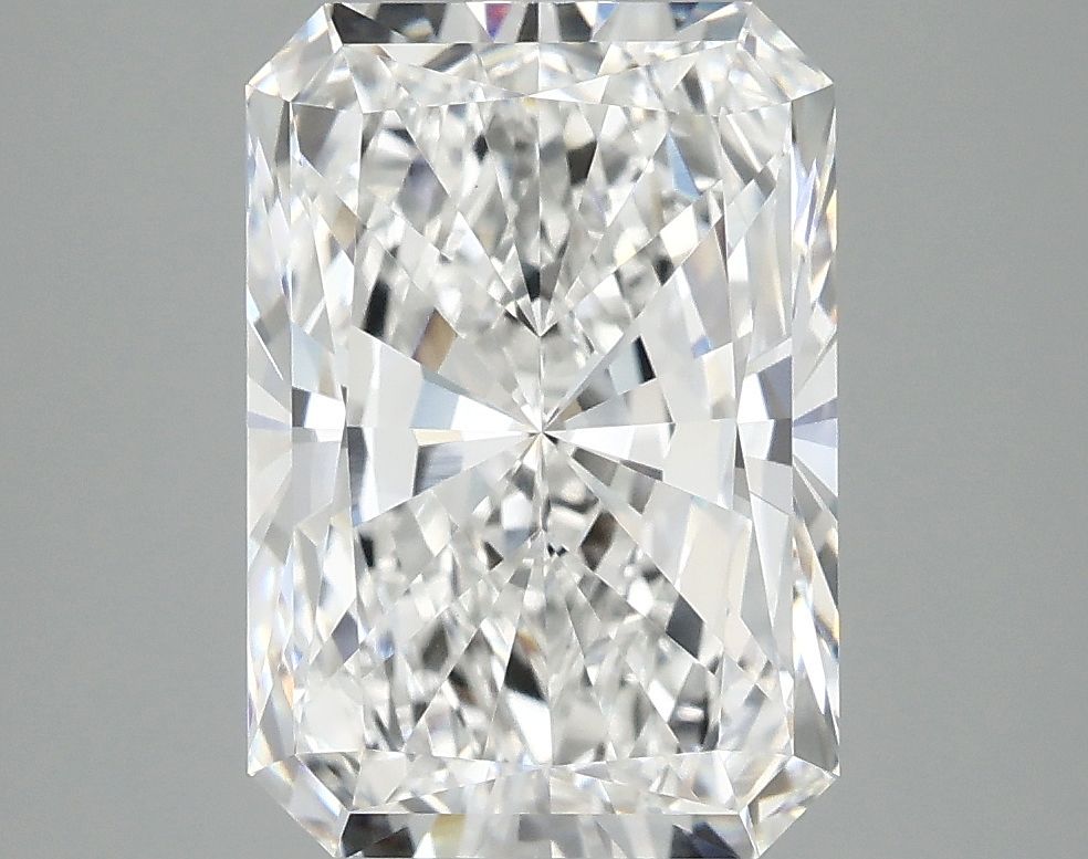 4.02 ct. radiant Lab Grown Diamond front image