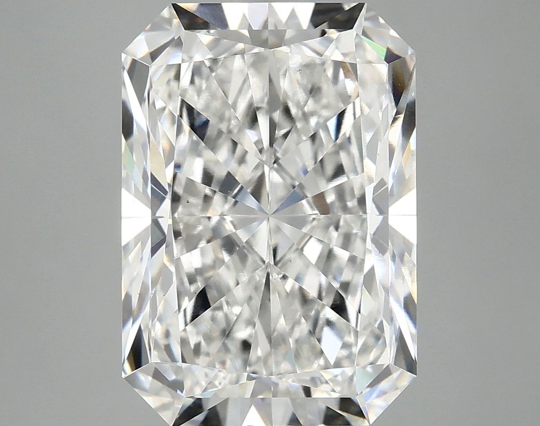 5.02 ct. radiant Lab Grown Diamond front image