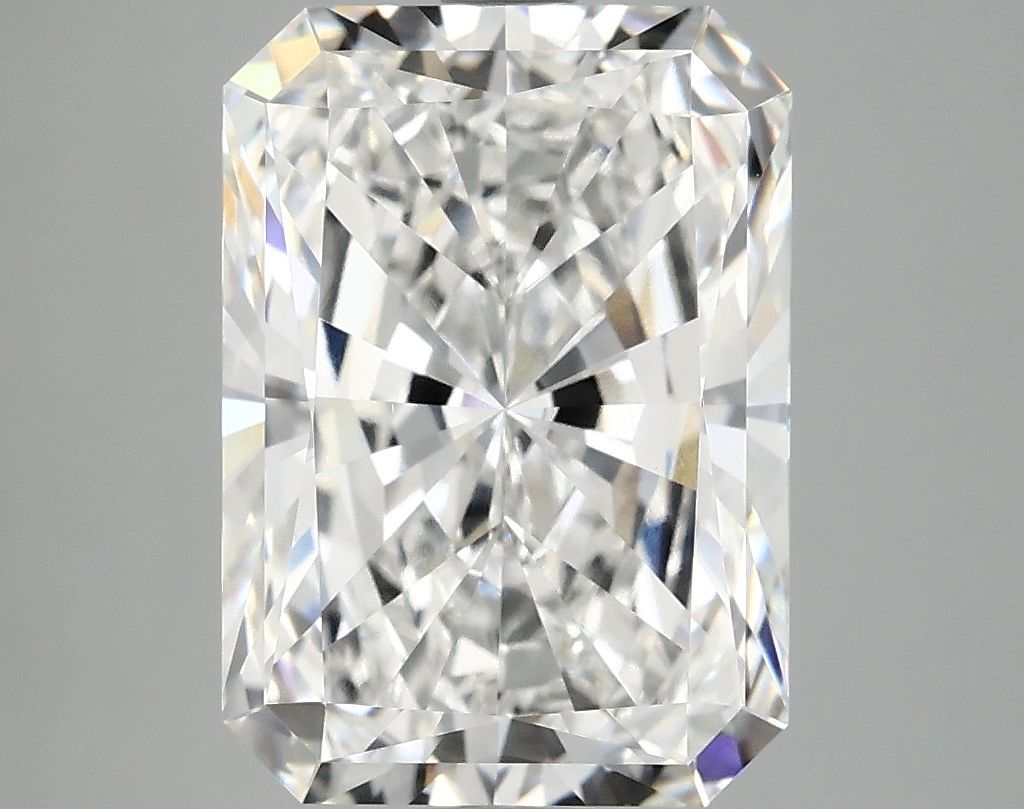 4.80 ct. radiant Lab Grown Diamond front image