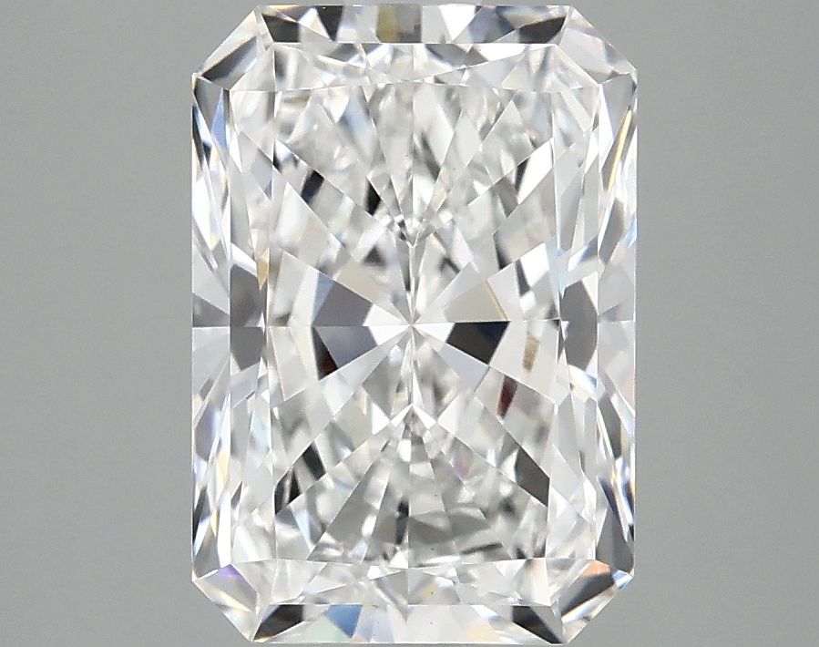 3.04 ct. radiant Lab Grown Diamond front image