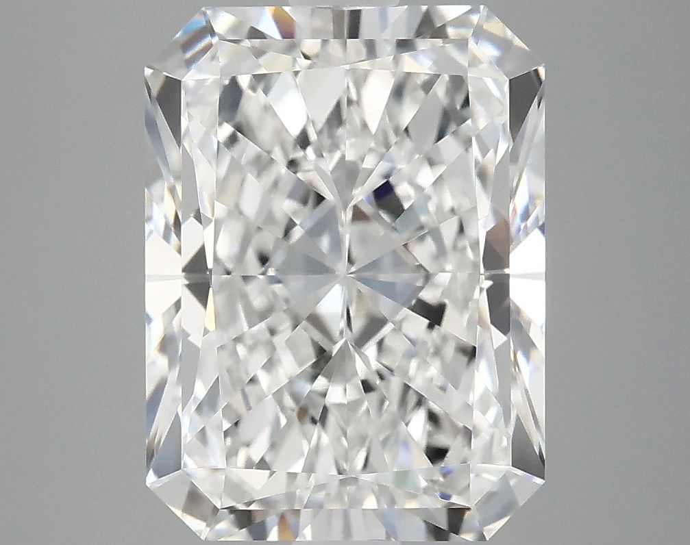 5.08 ct. radiant Lab Grown Diamond front image