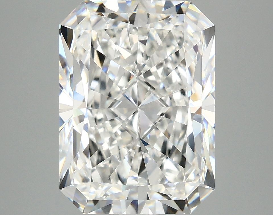 3.95 ct. radiant Lab Grown Diamond front image
