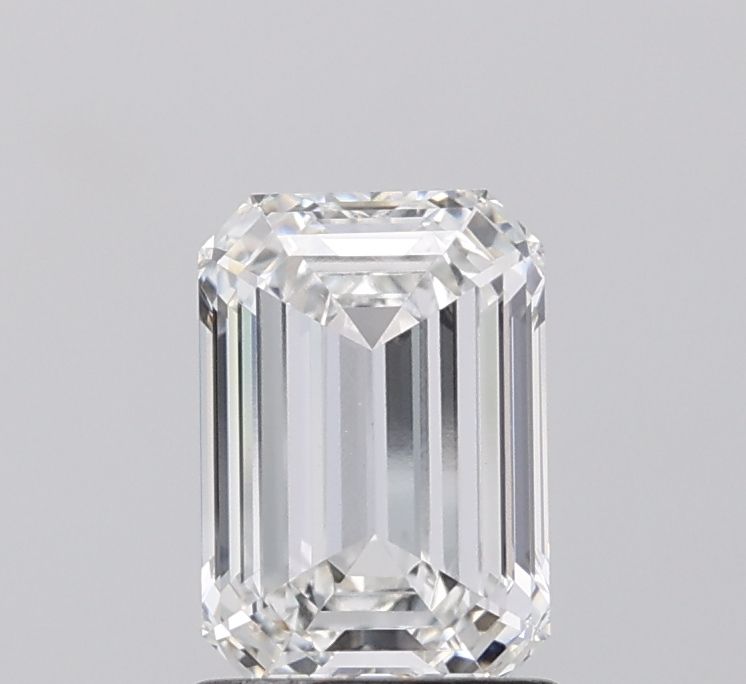 1.55 ct. emerald Lab Grown Diamond front image