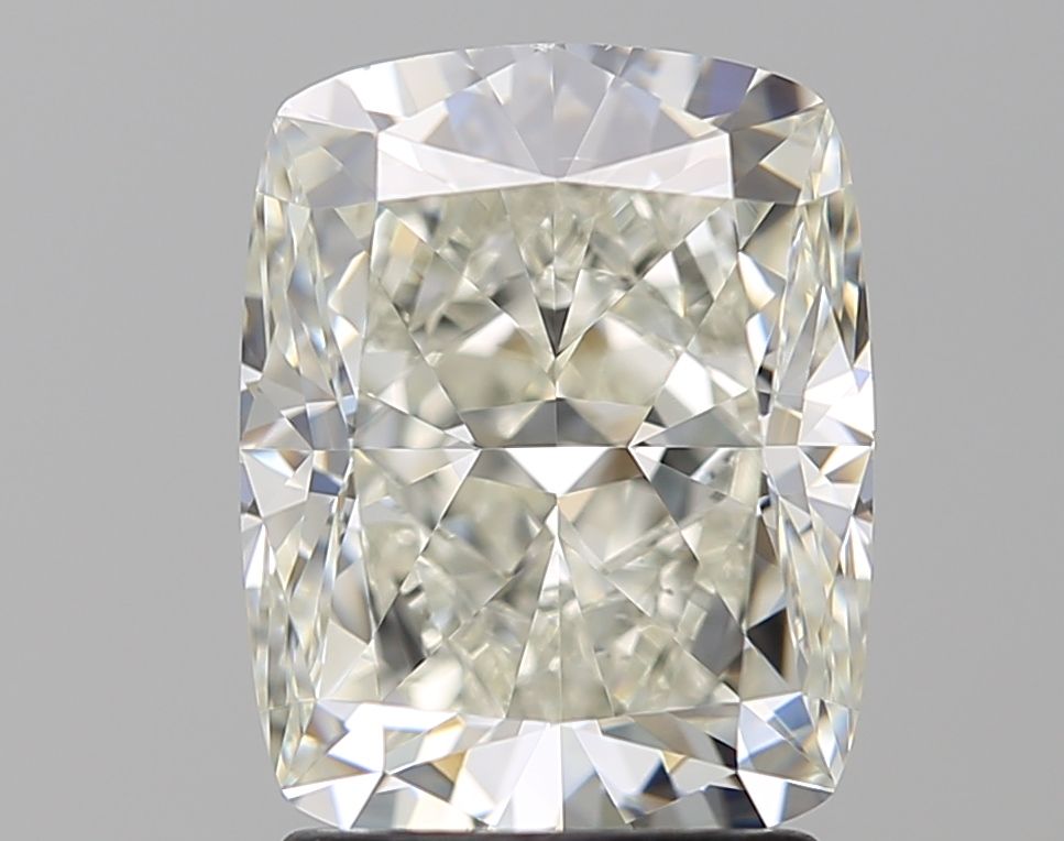 2.50 ct Cushion Brilliant diamond