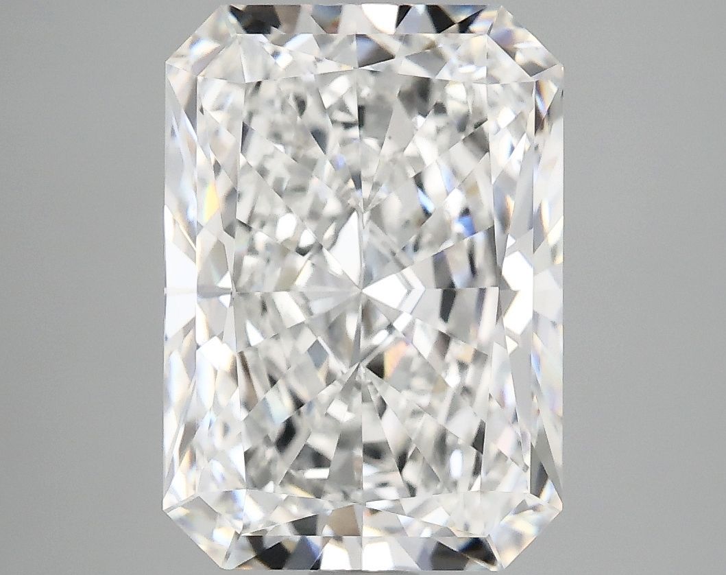 5.06 ct. radiant Lab Grown Diamond front image