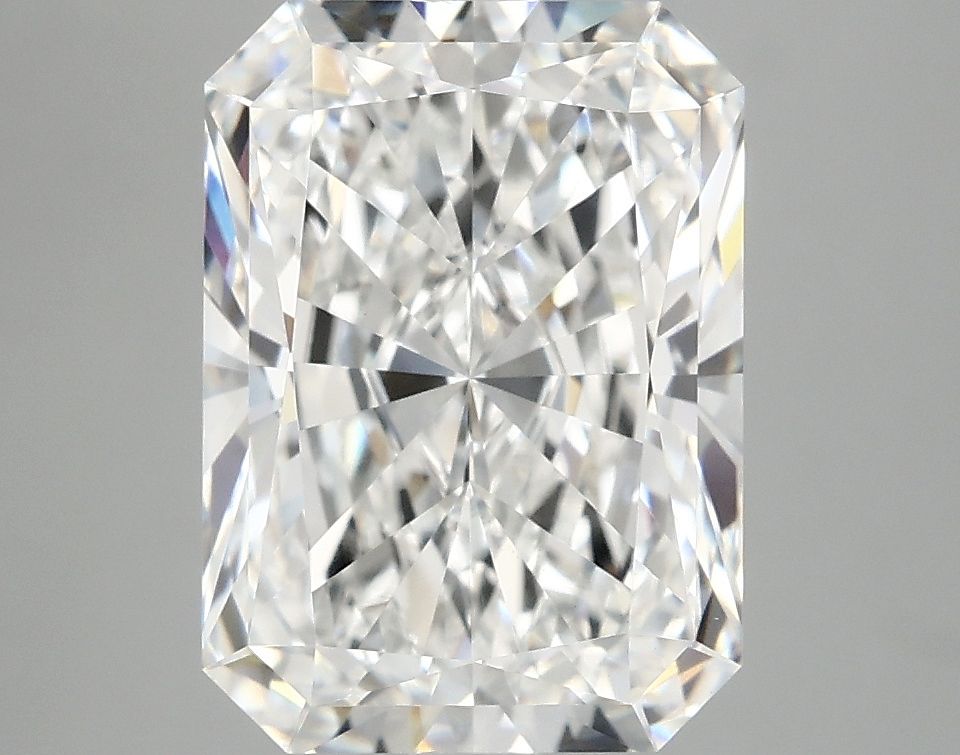 4.06 ct. radiant Lab Grown Diamond front image