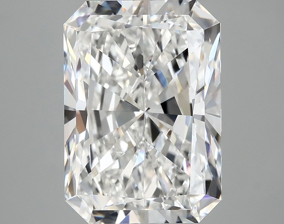 4.20 ct. radiant Lab Grown Diamond front image