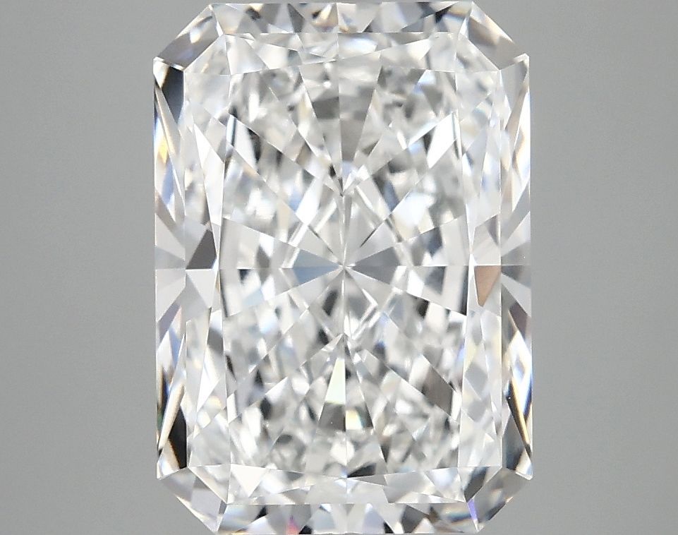 4.02 ct. radiant Lab Grown Diamond front image