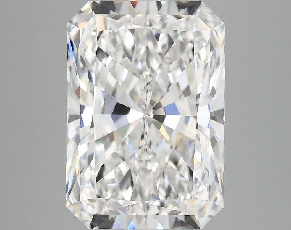 4.10 ct. radiant Lab Grown Diamond front image